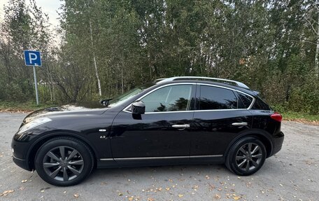 Infiniti QX50 I рестайлинг, 2015 год, 2 050 000 рублей, 8 фотография