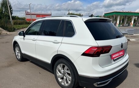 Volkswagen Tiguan II, 2021 год, 2 250 000 рублей, 6 фотография