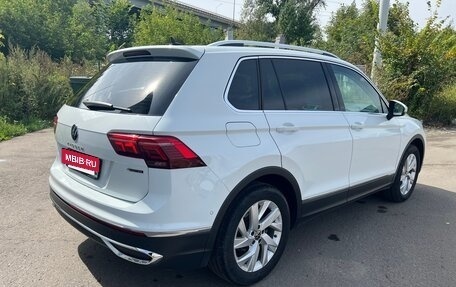 Volkswagen Tiguan II, 2021 год, 2 250 000 рублей, 4 фотография