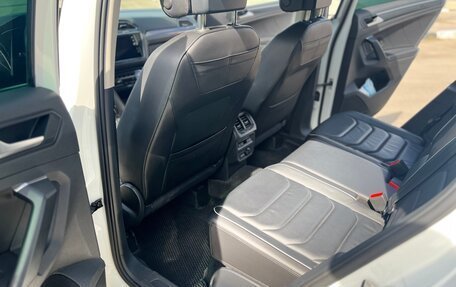 Volkswagen Tiguan II, 2021 год, 2 250 000 рублей, 14 фотография