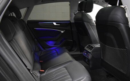 Audi A7, 2018 год, 4 200 000 рублей, 16 фотография