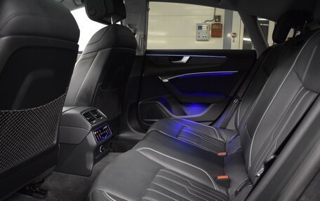 Audi A7, 2018 год, 4 200 000 рублей, 17 фотография