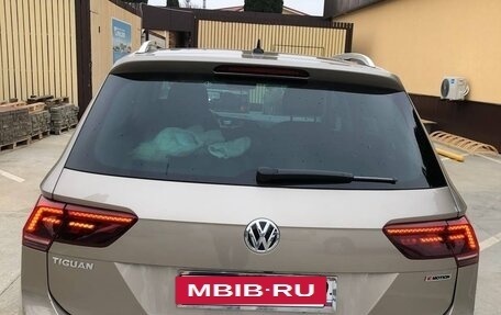 Volkswagen Tiguan II, 2018 год, 2 800 000 рублей, 4 фотография