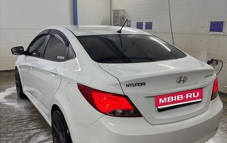 Hyundai Solaris II рестайлинг, 2015 год, 820 000 рублей, 7 фотография