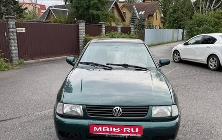 Volkswagen Polo III рестайлинг, 1997 год, 130 000 рублей, 3 фотография