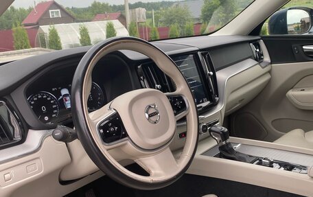 Volvo XC60 II, 2018 год, 2 950 000 рублей, 8 фотография