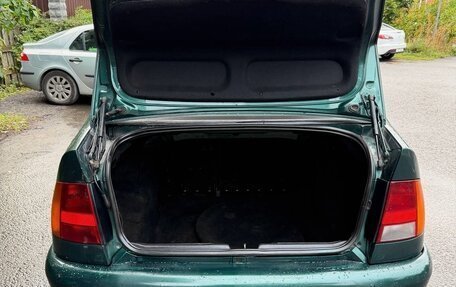 Volkswagen Polo III рестайлинг, 1997 год, 130 000 рублей, 16 фотография