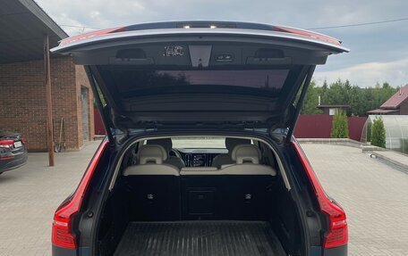 Volvo XC60 II, 2018 год, 2 950 000 рублей, 13 фотография