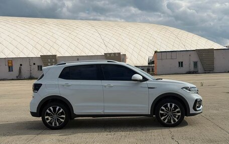 Volkswagen T-Cross I, 2023 год, 1 690 002 рублей, 4 фотография