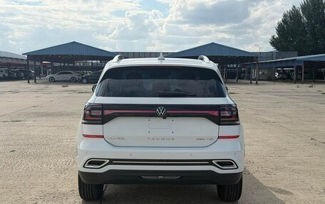 Volkswagen T-Cross I, 2023 год, 1 690 002 рублей, 6 фотография