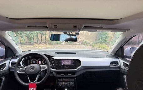 Volkswagen T-Cross I, 2023 год, 1 690 002 рублей, 9 фотография