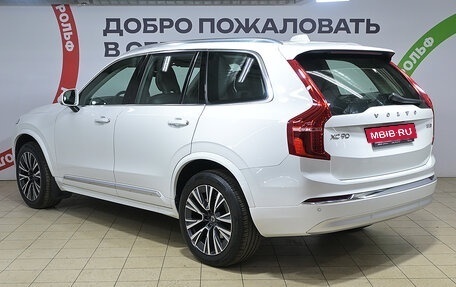 Volvo XC90 II рестайлинг, 2022 год, 5 600 000 рублей, 6 фотография