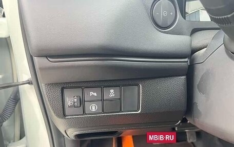 Honda Vezel, 2026 год, 1 880 444 рублей, 13 фотография