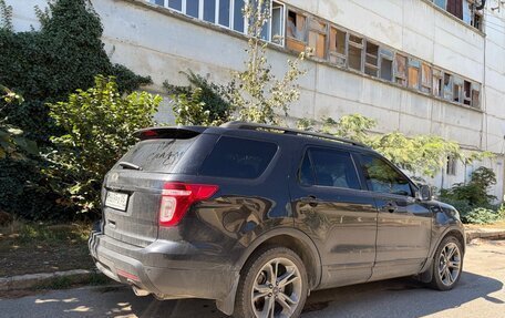 Ford Explorer VI, 2013 год, 1 650 000 рублей, 4 фотография