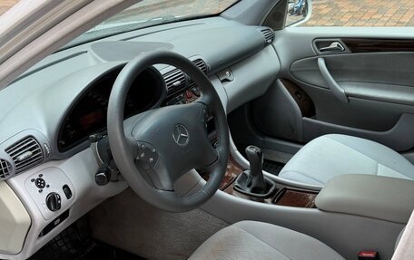 Mercedes-Benz C-Класс, 2002 год, 750 000 рублей, 2 фотография