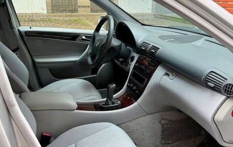 Mercedes-Benz C-Класс, 2002 год, 750 000 рублей, 5 фотография