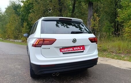 Volkswagen Tiguan II, 2020 год, 2 620 000 рублей, 2 фотография