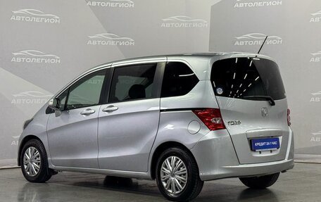 Honda Freed I, 2009 год, 999 000 рублей, 3 фотография