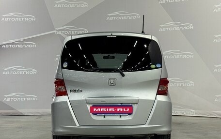 Honda Freed I, 2009 год, 999 000 рублей, 4 фотография