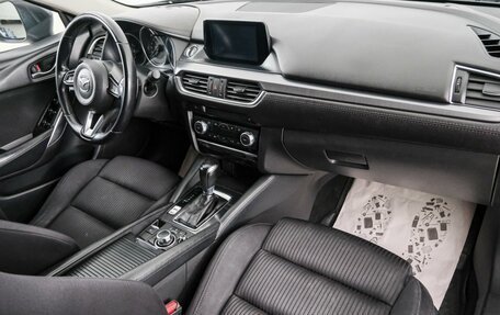 Mazda 6, 2018 год, 1 999 000 рублей, 13 фотография