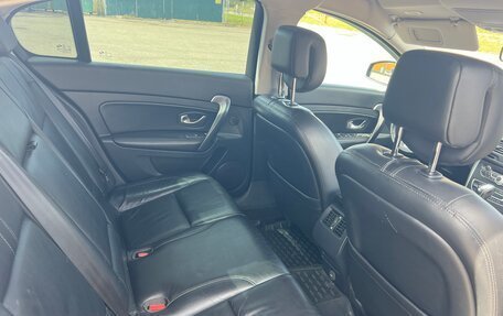 Renault Latitude I, 2011 год, 759 000 рублей, 11 фотография