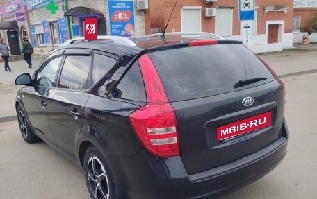 KIA cee'd I рестайлинг, 2009 год, 800 000 рублей, 4 фотография