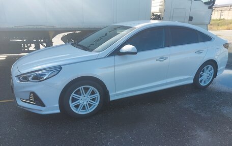 Hyundai Sonata VII, 2019 год, 2 200 000 рублей, 2 фотография