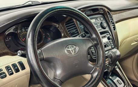 Toyota Highlander III, 2003 год, 1 330 000 рублей, 11 фотография