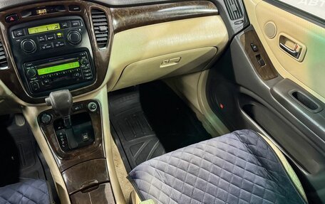 Toyota Highlander III, 2003 год, 1 330 000 рублей, 14 фотография