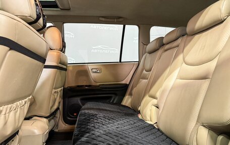Toyota Highlander III, 2003 год, 1 330 000 рублей, 17 фотография