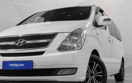 Hyundai Grand Starex Grand Starex I рестайлинг 2, 2012 год, 1 550 000 рублей, 24 фотография