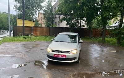 Volkswagen Polo VI (EU Market), 2012 год, 525 000 рублей, 1 фотография