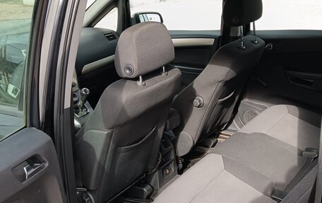 Opel Zafira B, 2008 год, 400 000 рублей, 1 фотография