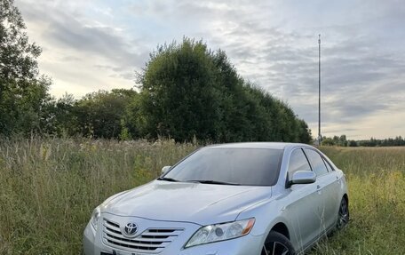 Toyota Camry, 2007 год, 1 600 000 рублей, 2 фотография
