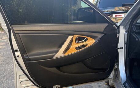 Toyota Camry, 2007 год, 1 600 000 рублей, 8 фотография