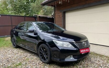 Toyota Camry, 2013 год, 1 750 000 рублей, 3 фотография