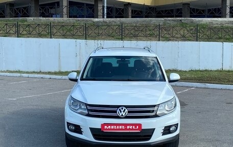 Volkswagen Tiguan I, 2016 год, 1 830 000 рублей, 2 фотография