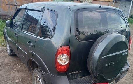 Chevrolet Niva I рестайлинг, 2013 год, 500 000 рублей, 3 фотография
