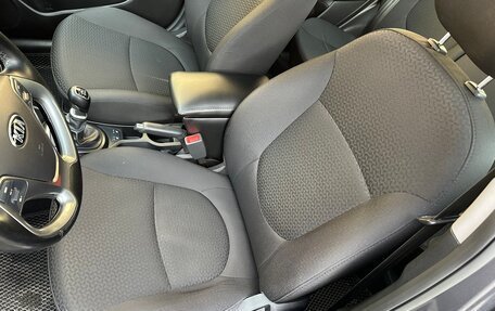 KIA Rio III рестайлинг, 2016 год, 1 149 000 рублей, 24 фотография