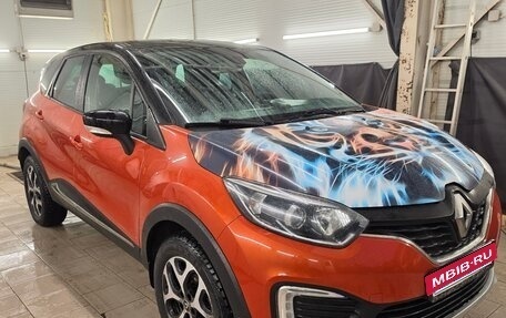 Renault Kaptur I рестайлинг, 2017 год, 1 600 000 рублей, 5 фотография