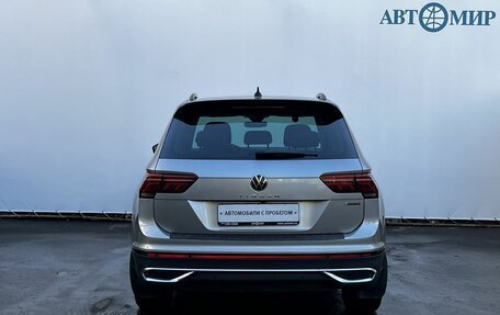 Volkswagen Tiguan II, 2021 год, 3 356 000 рублей, 6 фотография