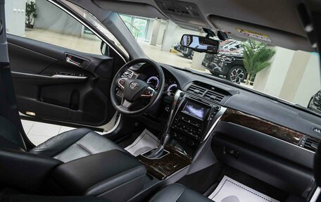 Toyota Camry, 2016 год, 1 950 000 рублей, 5 фотография