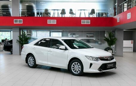 Toyota Camry, 2016 год, 1 950 000 рублей, 3 фотография