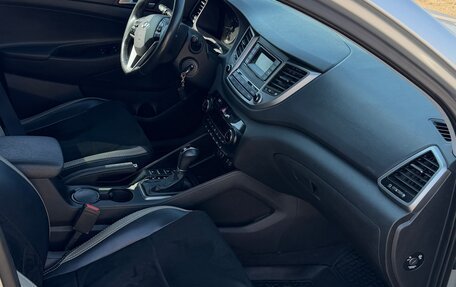 Hyundai Tucson III, 2018 год, 1 850 000 рублей, 11 фотография