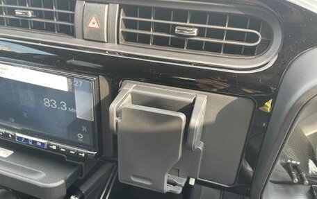 Toyota Probox I, 2022 год, 1 042 000 рублей, 19 фотография