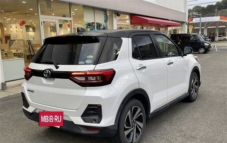 Toyota Raize I, 2023 год, 1 237 000 рублей, 4 фотография