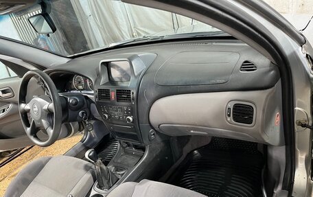Nissan Almera, 2002 год, 255 000 рублей, 2 фотография