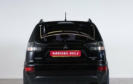 Mitsubishi Outlander III рестайлинг 3, 2010 год, 1 549 000 рублей, 6 фотография