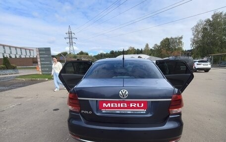 Volkswagen Polo VI (EU Market), 2016 год, 990 000 рублей, 2 фотография
