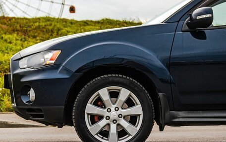 Mitsubishi Outlander III рестайлинг 3, 2010 год, 1 150 000 рублей, 9 фотография